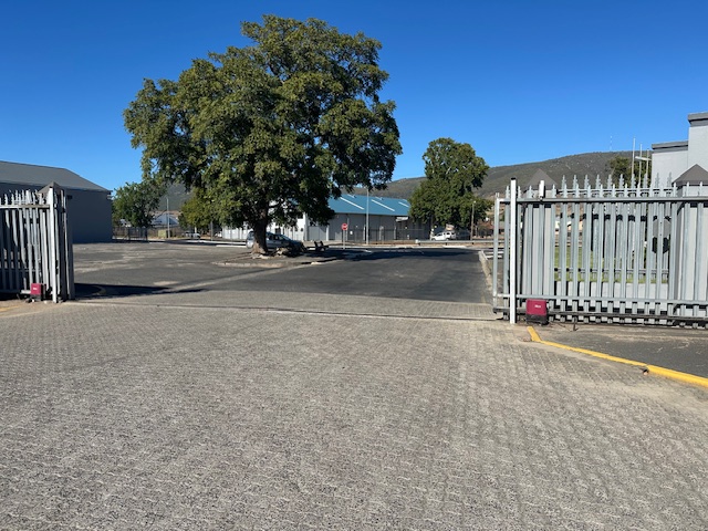 To Let Commercial Property for Rent in Dal Josafat Western Cape